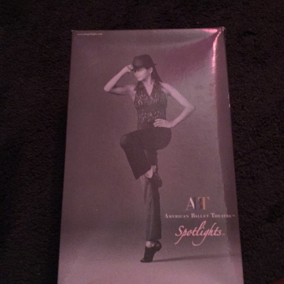 Black leather jazz shoes - Picture 2 of 3